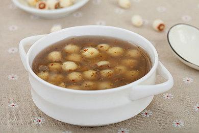 腾讯二次元英雄射击游戏《白厄战境》正式公布 2025年发售